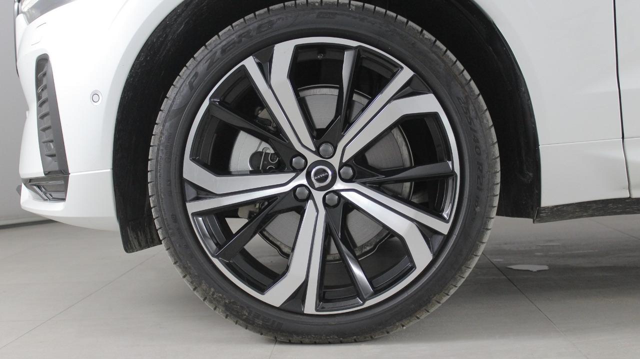 VOLVO N.XC60 Ultra Dark T6 AWD AUT