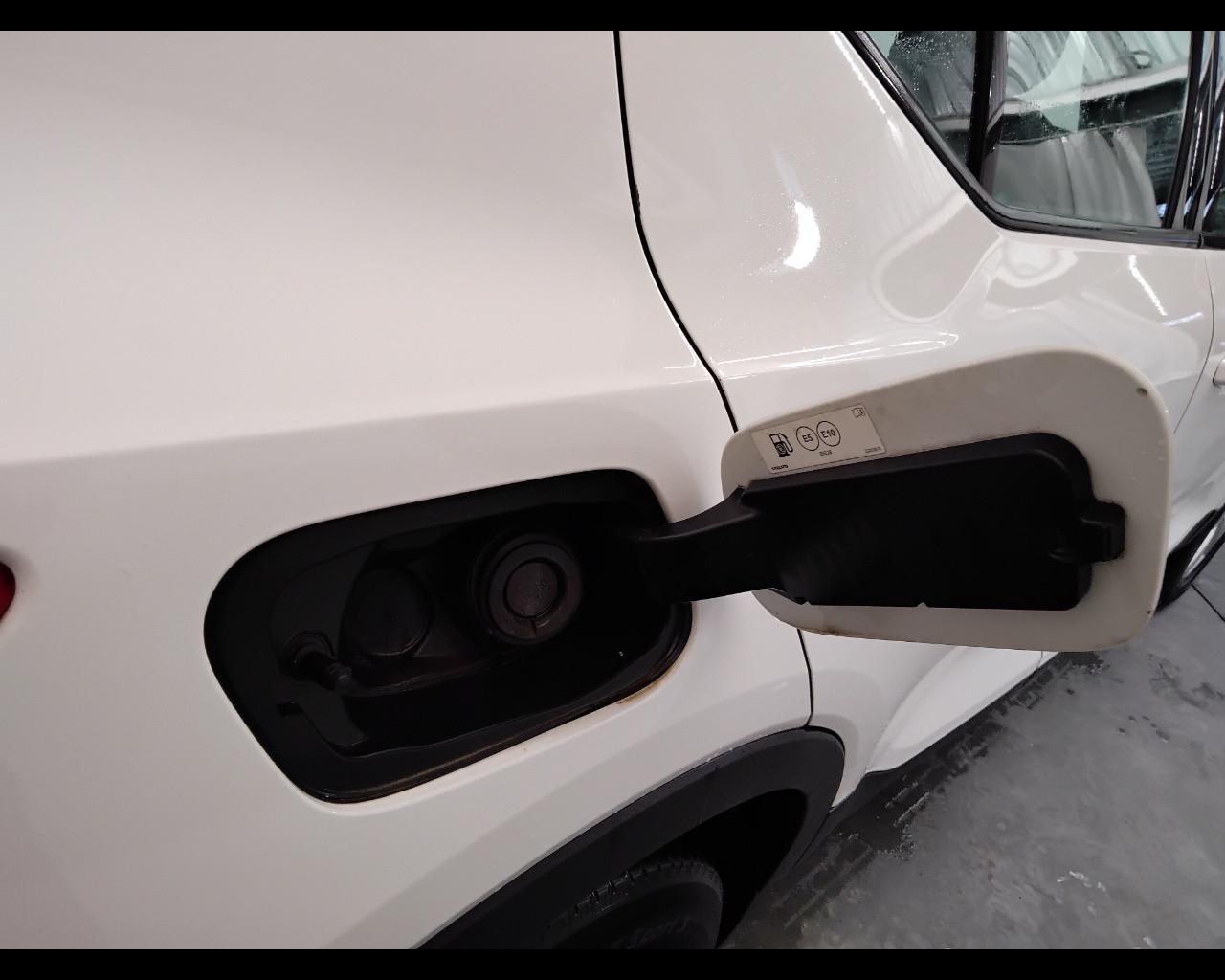 VOLVO XC40 - XC40 1.5 t3 Momentum Core 163cv my21