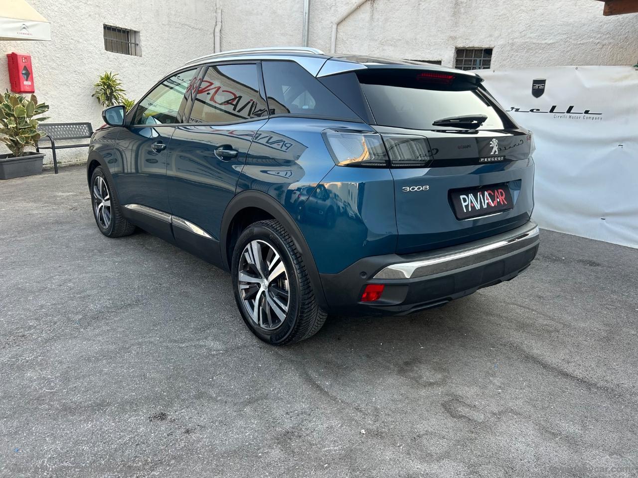 PEUGEOT 3008 BlueHDi 130 S&S EAT8 Allure Pack