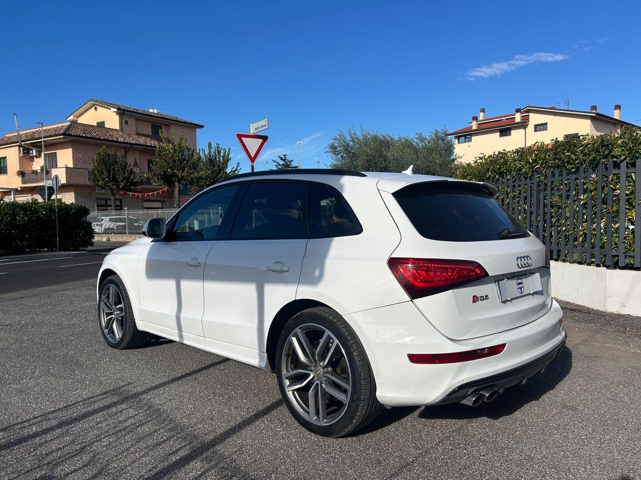 Audi SQ5 3.0 V6 TDI plus Biturbo quattro tiptronic Business