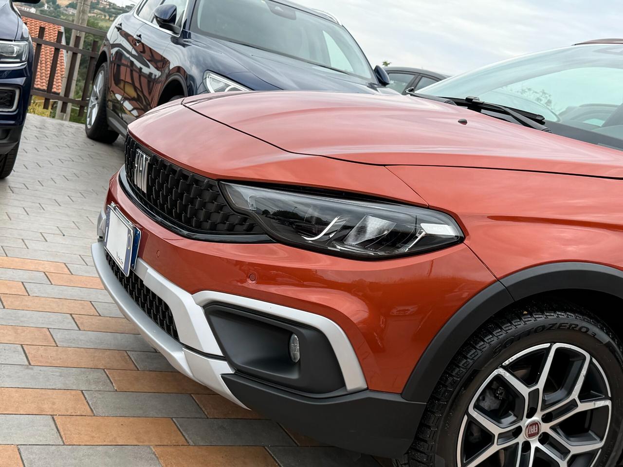 Fiat Tipo New 1.6 M.JET 130 cv. 5 porte CROSS (Nav)