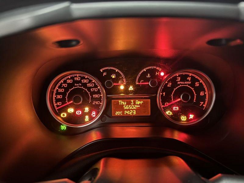 FIAT Doblò 1.4 T-Jet 16V Lounge 7 POSTI