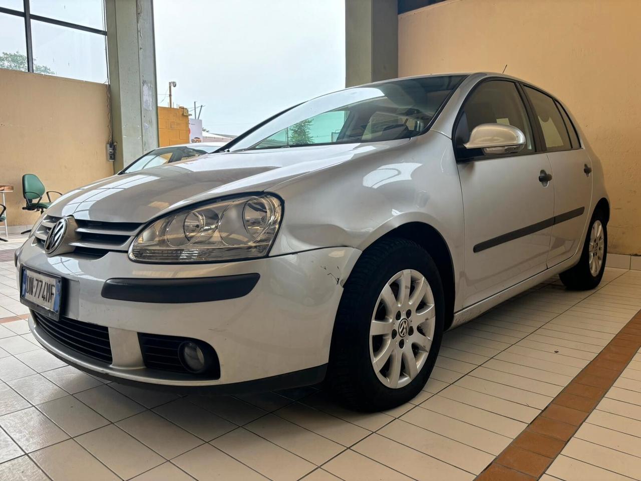 Volkswagen Golf 1.9 TDI DPF 5p. 5m. Comfortline