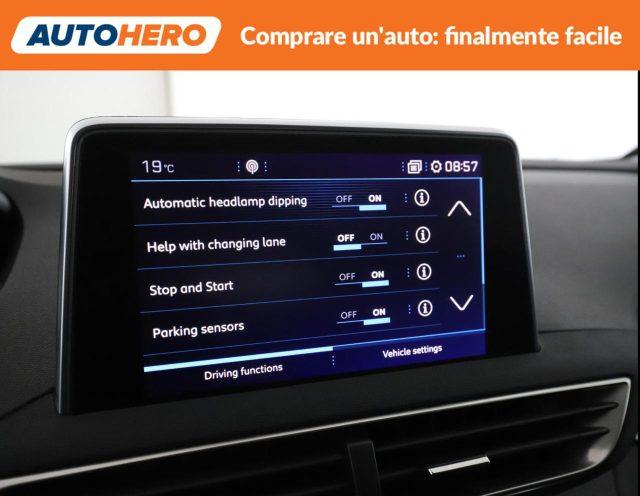 PEUGEOT 3008 BlueHDi 130 S&S Allure