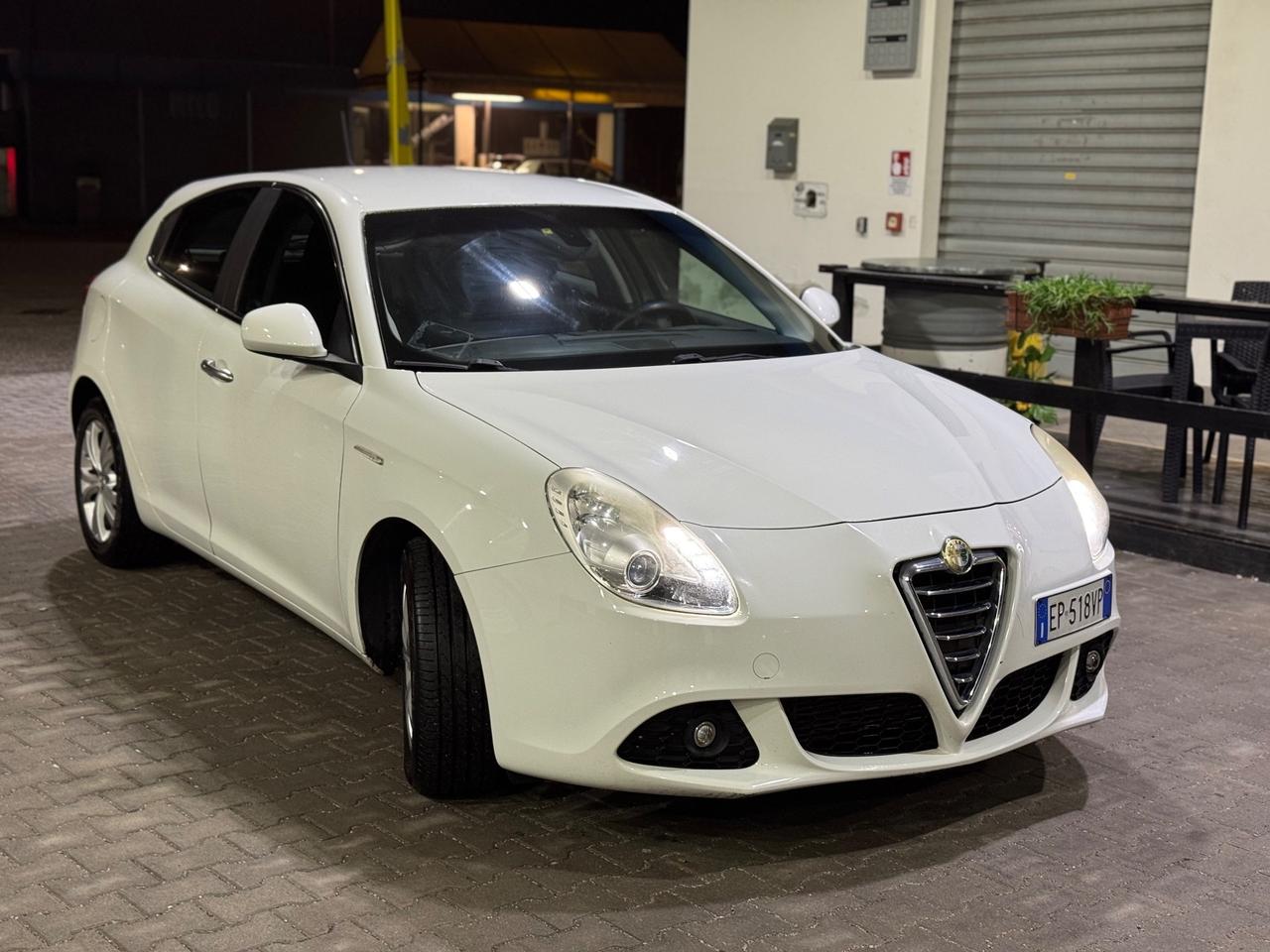 Alfa Romeo Giulietta 1.6 JTDm-2 105 CV Exclusive