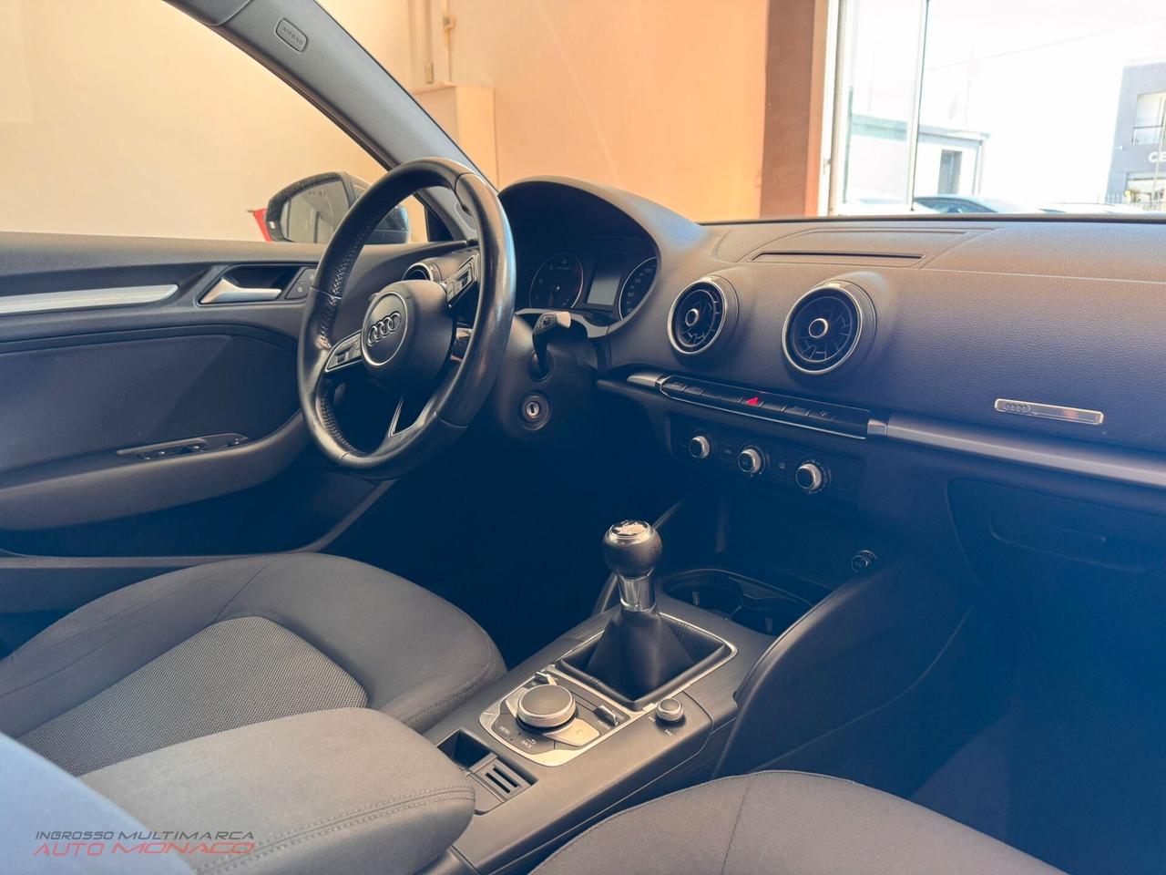 Audi A3 1.6 TDI 116CV 2017