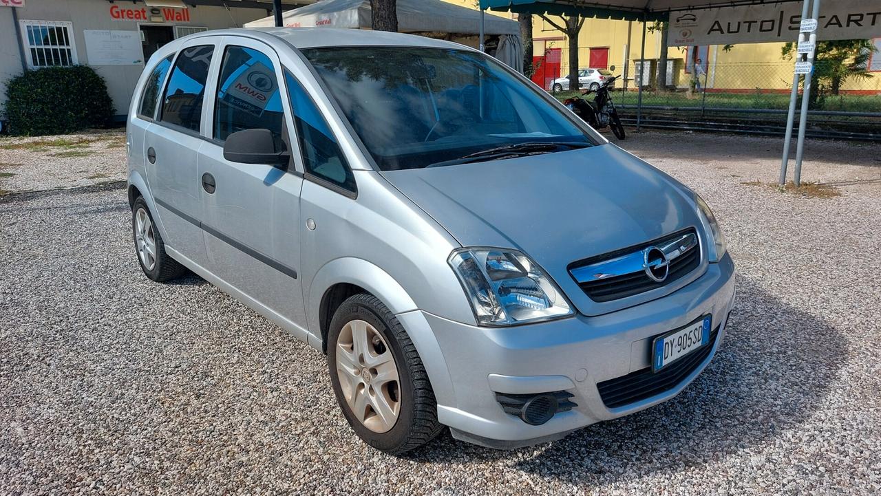 Opel Meriva 1.4 16V GPL-TECH Club