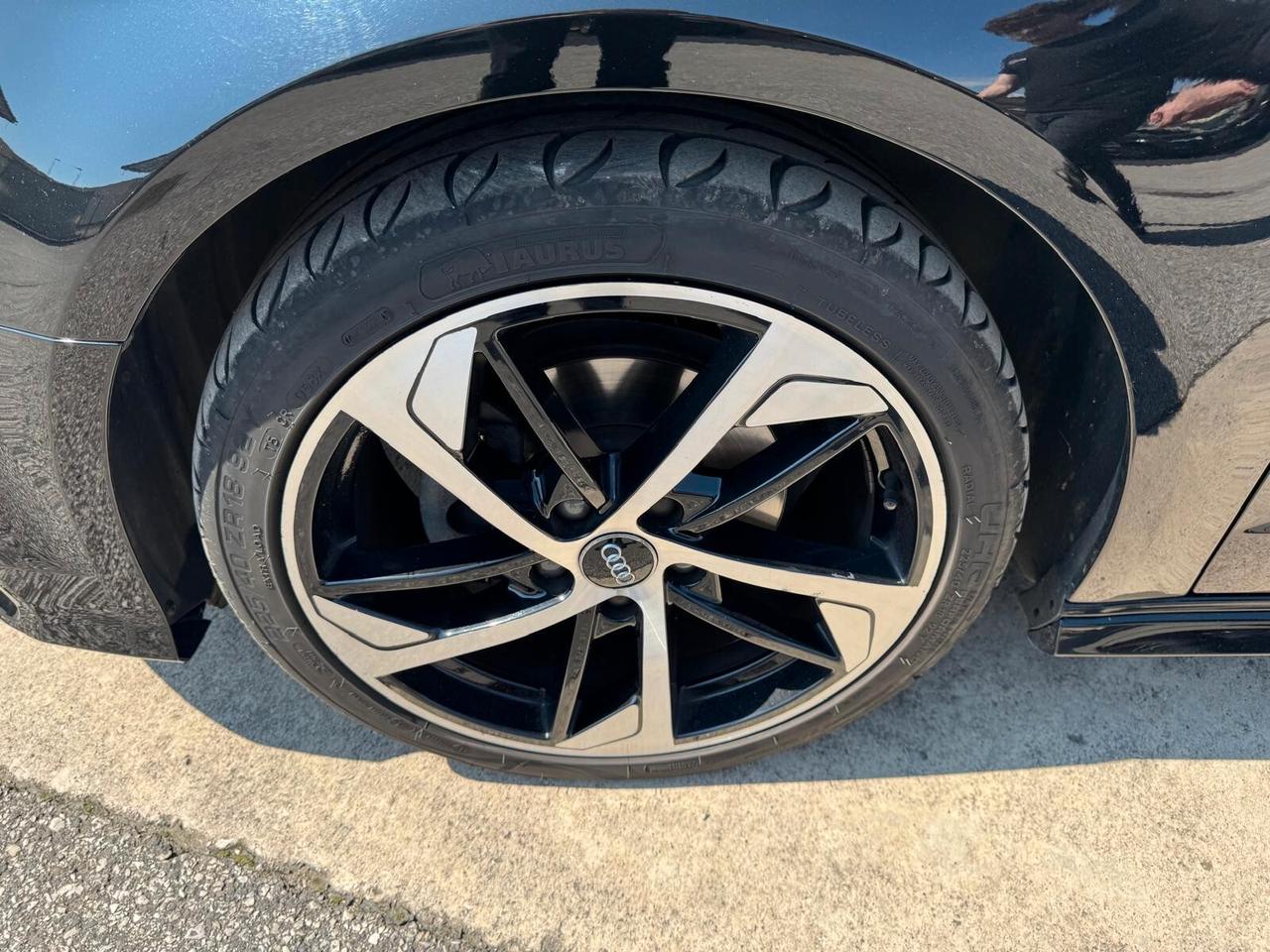 Audi A3 SPB 30 TDI S-LINE