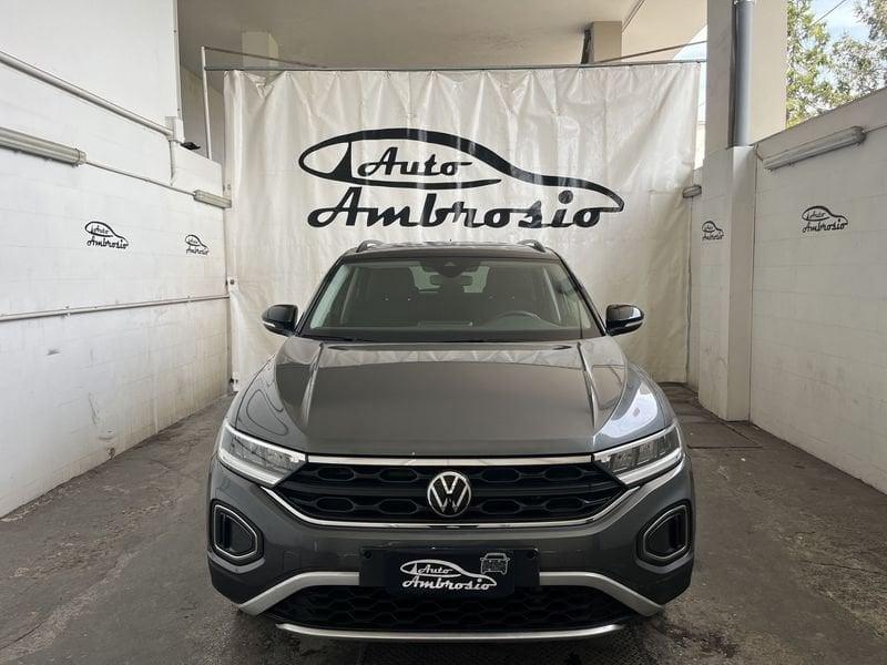 Volkswagen T-Roc T-Roc 1.0 tsi Life 110cv tua da 189,00 al mese