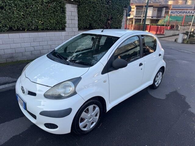 TOYOTA Aygo 1ª serie Aygo 1.0 12V VVT-i 5 port...