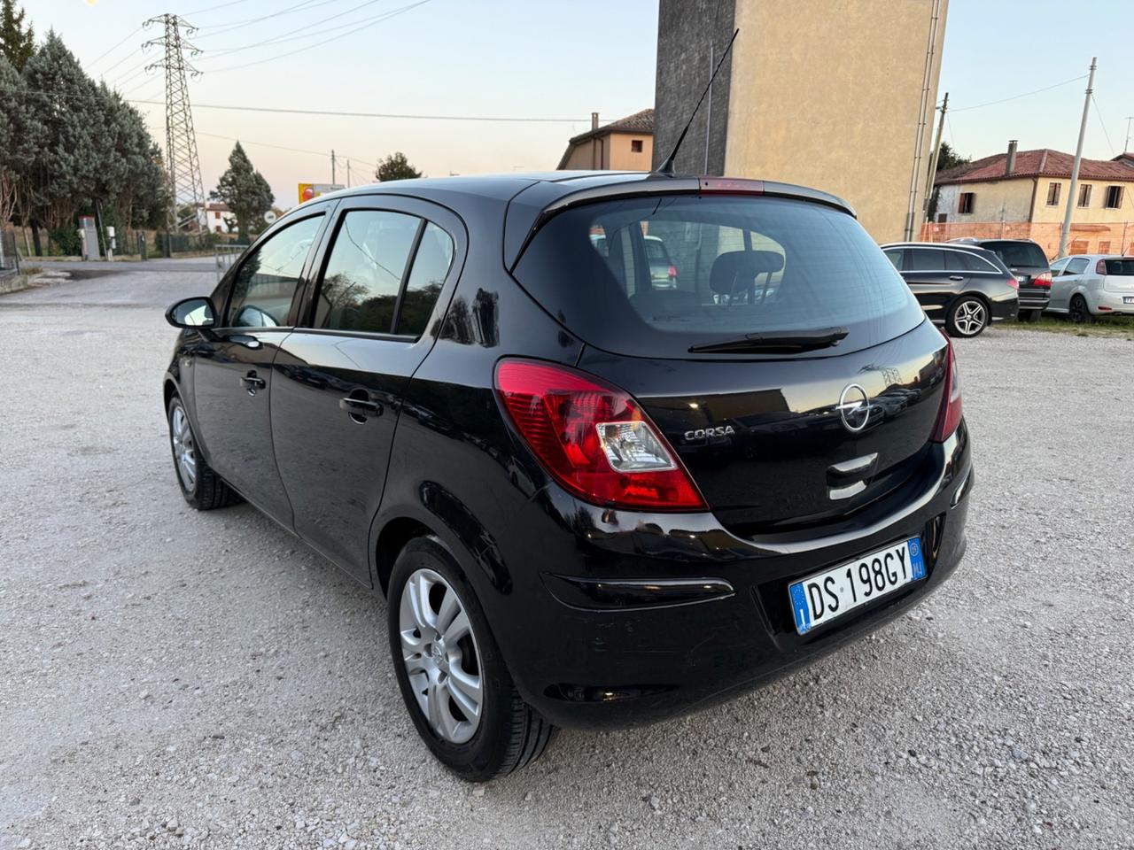 Opel Corsa 1.2 5 porte SOLO 51 Mila KM Unico prop.