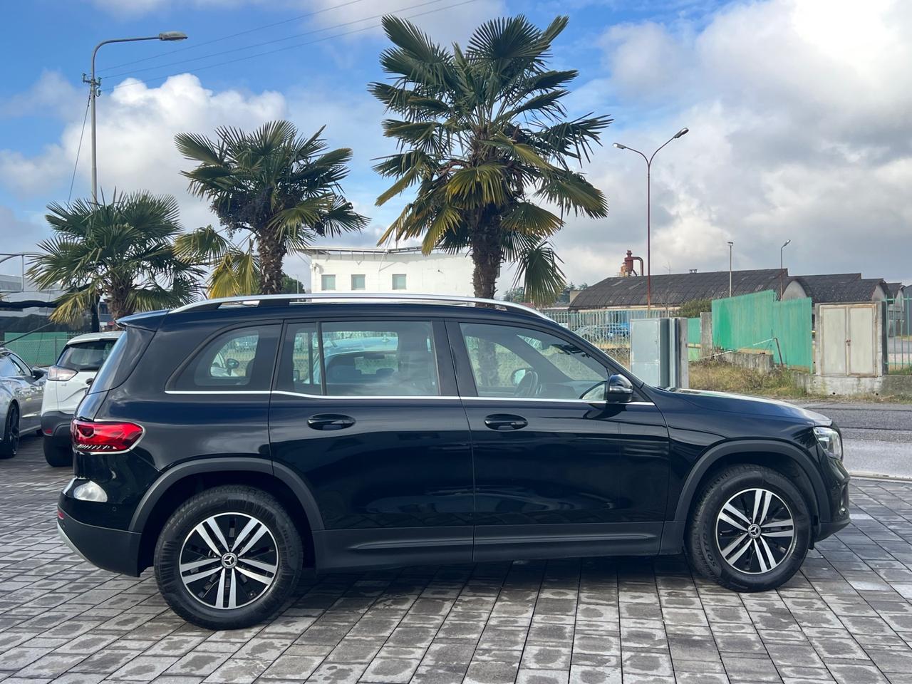 Mercedes-benz GLB 200 d 150cv Business FINANZIABILE