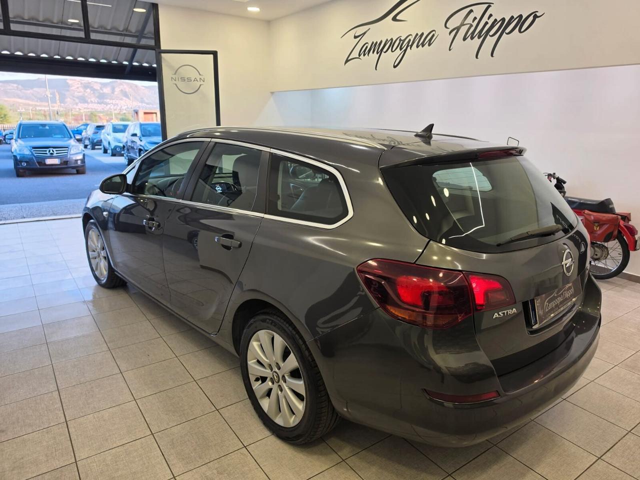 Opel Astra 1.7 CDTI 125CV Sports Tourer Cosmo