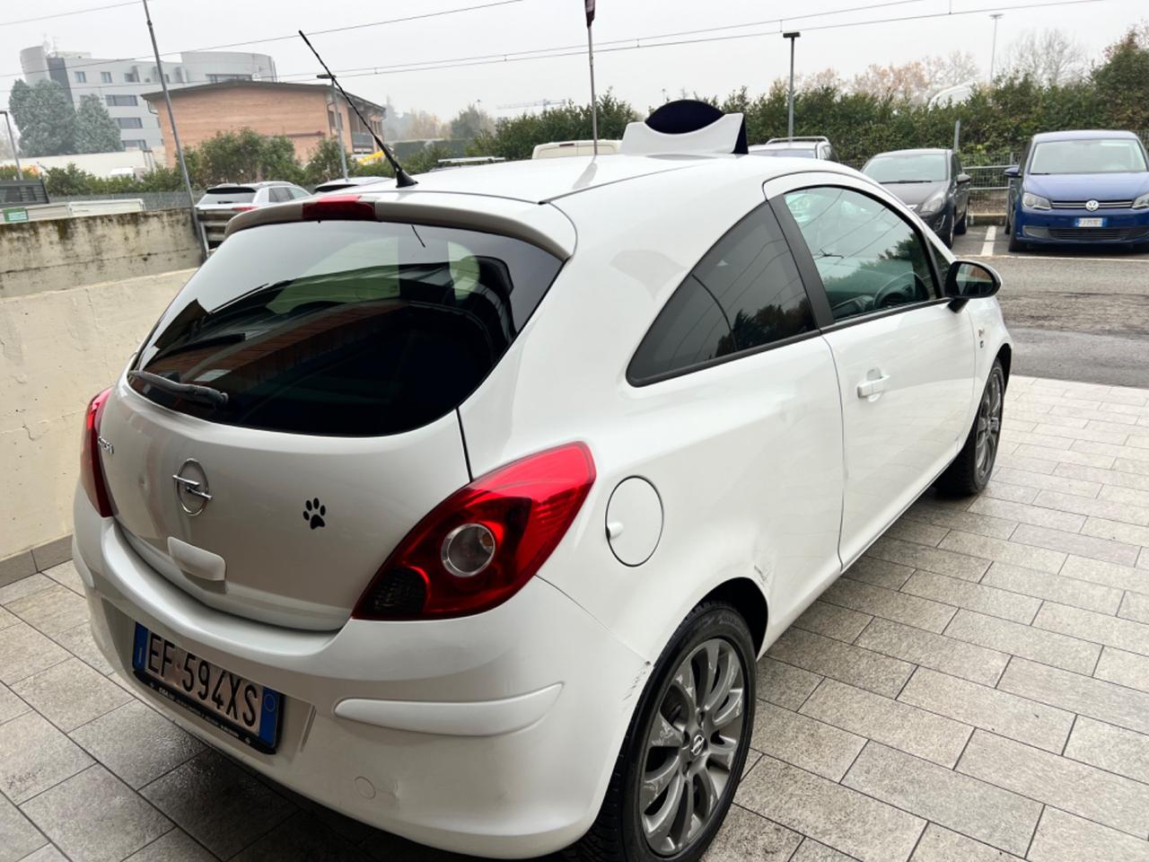 Opel Corsa 1.2 3 porte Edition