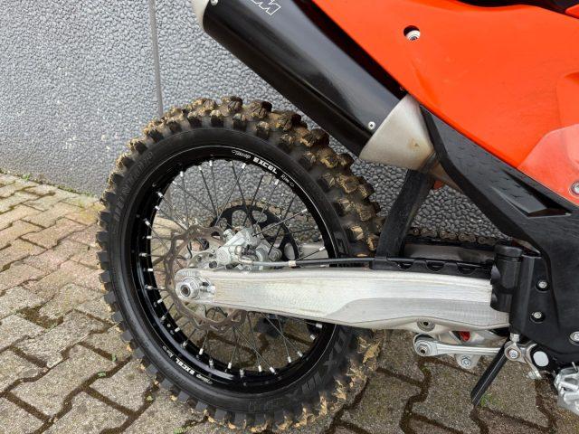 KTM SX-F 450 mod.2025 (34 ore di utilizzo)
