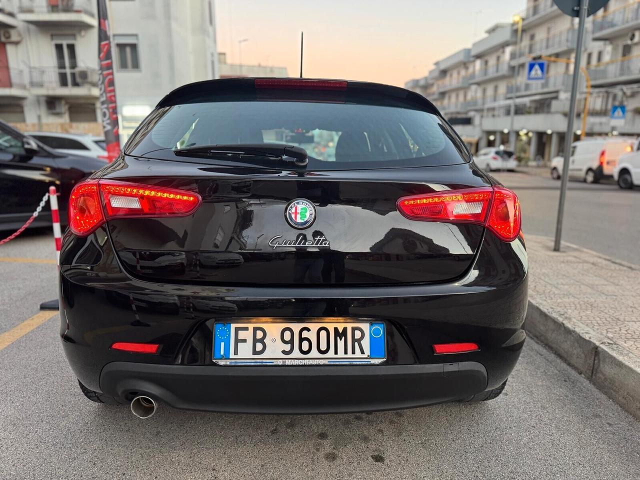 Alfa Romeo Giulietta 1.6 M.jet Distinctive * 2016 * Navi * Garantita 12 Mesi