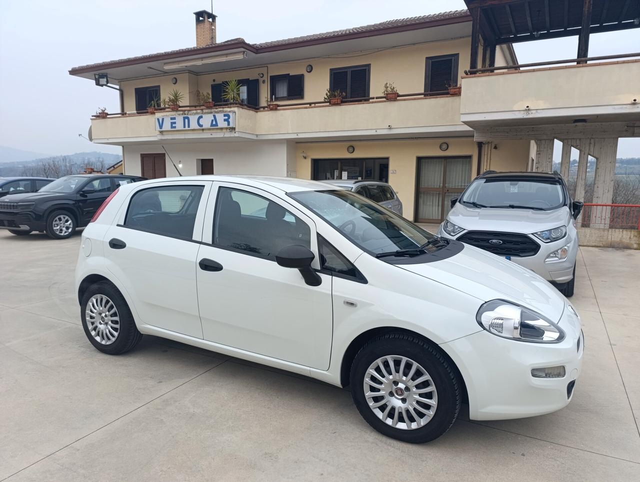 Fiat Punto 1.3 MJT II S&S 95 CV 5 porte Street