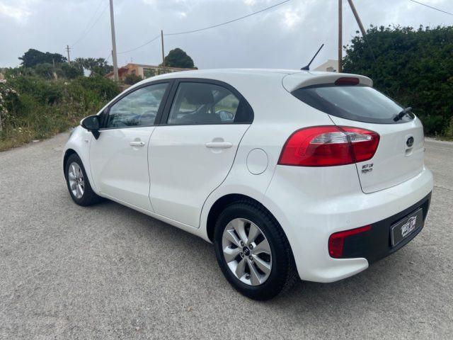 KIA Rio 1.1 CRDi 5p. Cool GUIDABILE DAI NEOPATENTATI