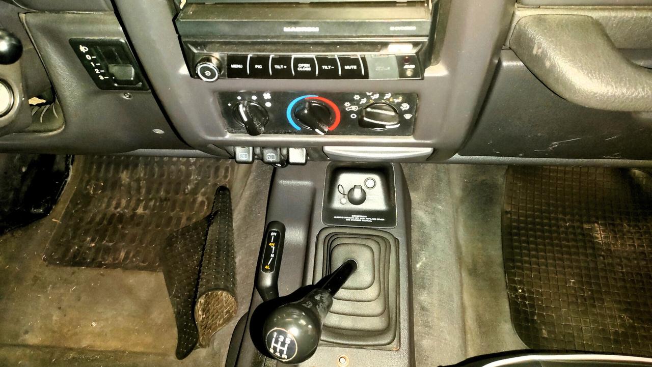 Jeep Wrangler 4.0 4posti ASI Sport