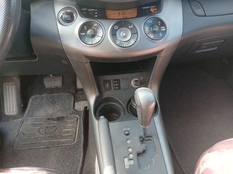 Toyota RAV4 RAV4 Crossover 2.2 d-4d Executive 150cv auto