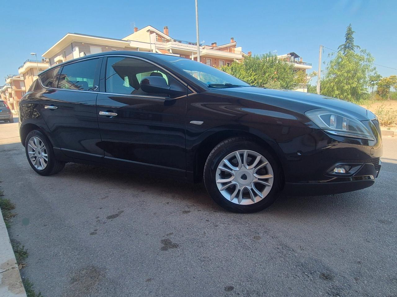 Lancia delta 2.0 multijet 165cv gold anno 2011