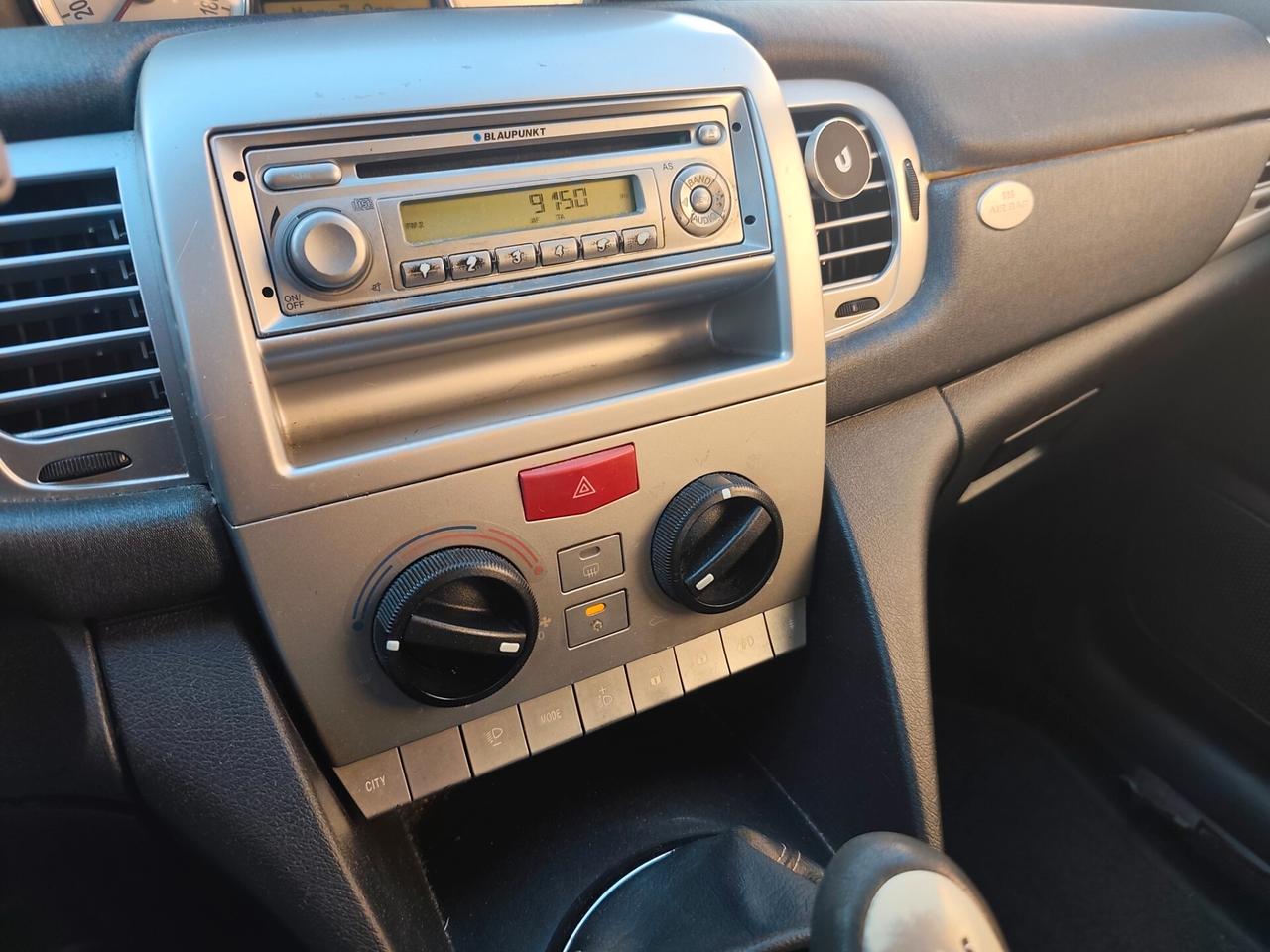 Lancia Ypsilon 1.2 Benz euro 4 cinghia fatta