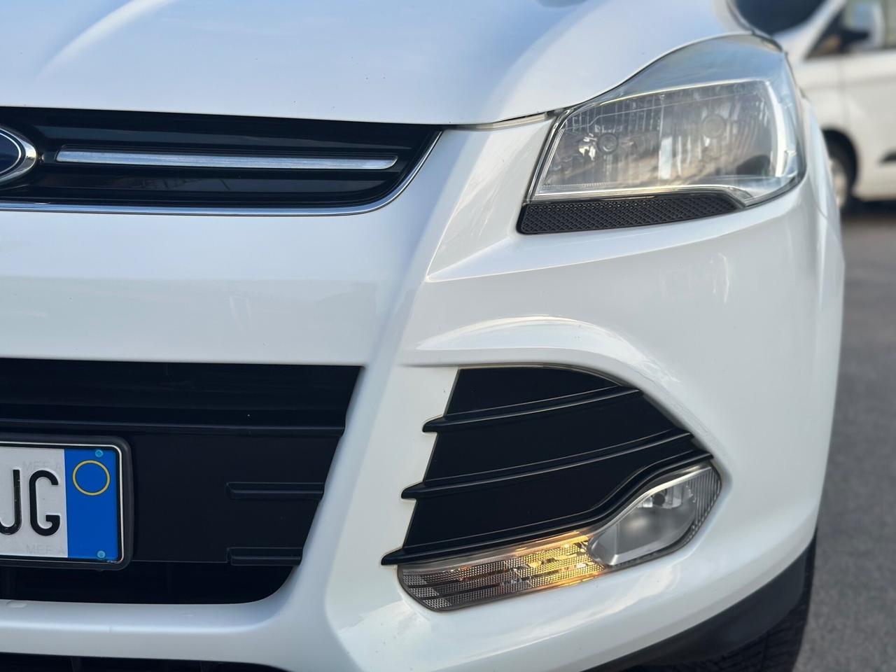 Ford Kuga 2015 2.0 TDCI 150 CV S&S 4WD Titanium