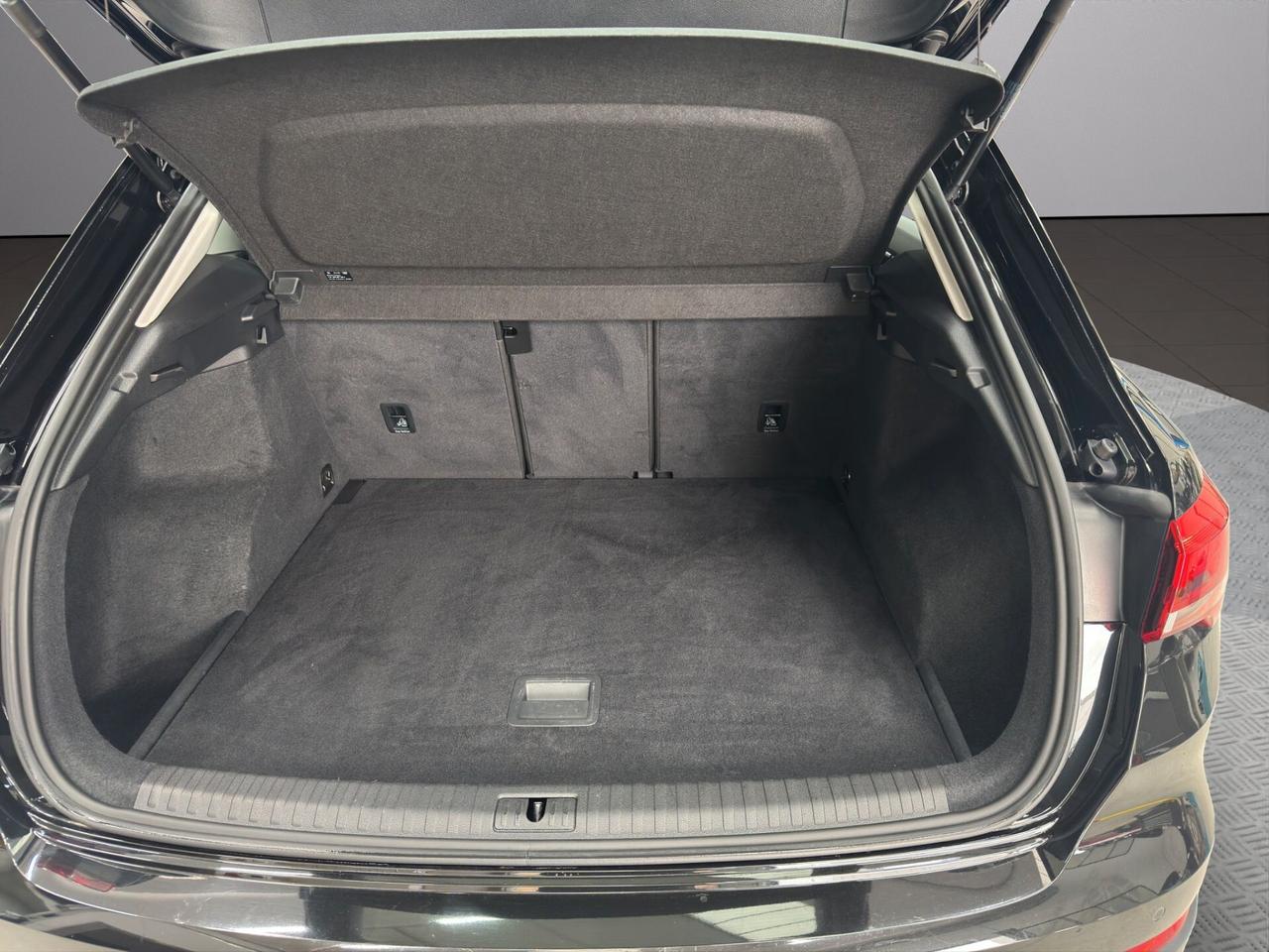 Audi Q3 35 TDI S tronic Business Advanced