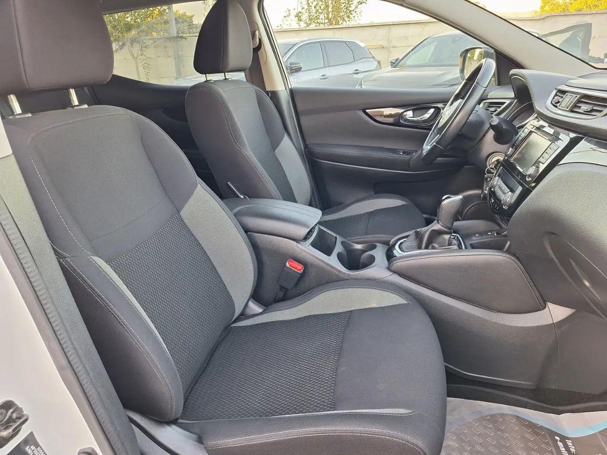 Nissan Qashqai 1.5 dCi 110cv N-Connecta Tetto Navi