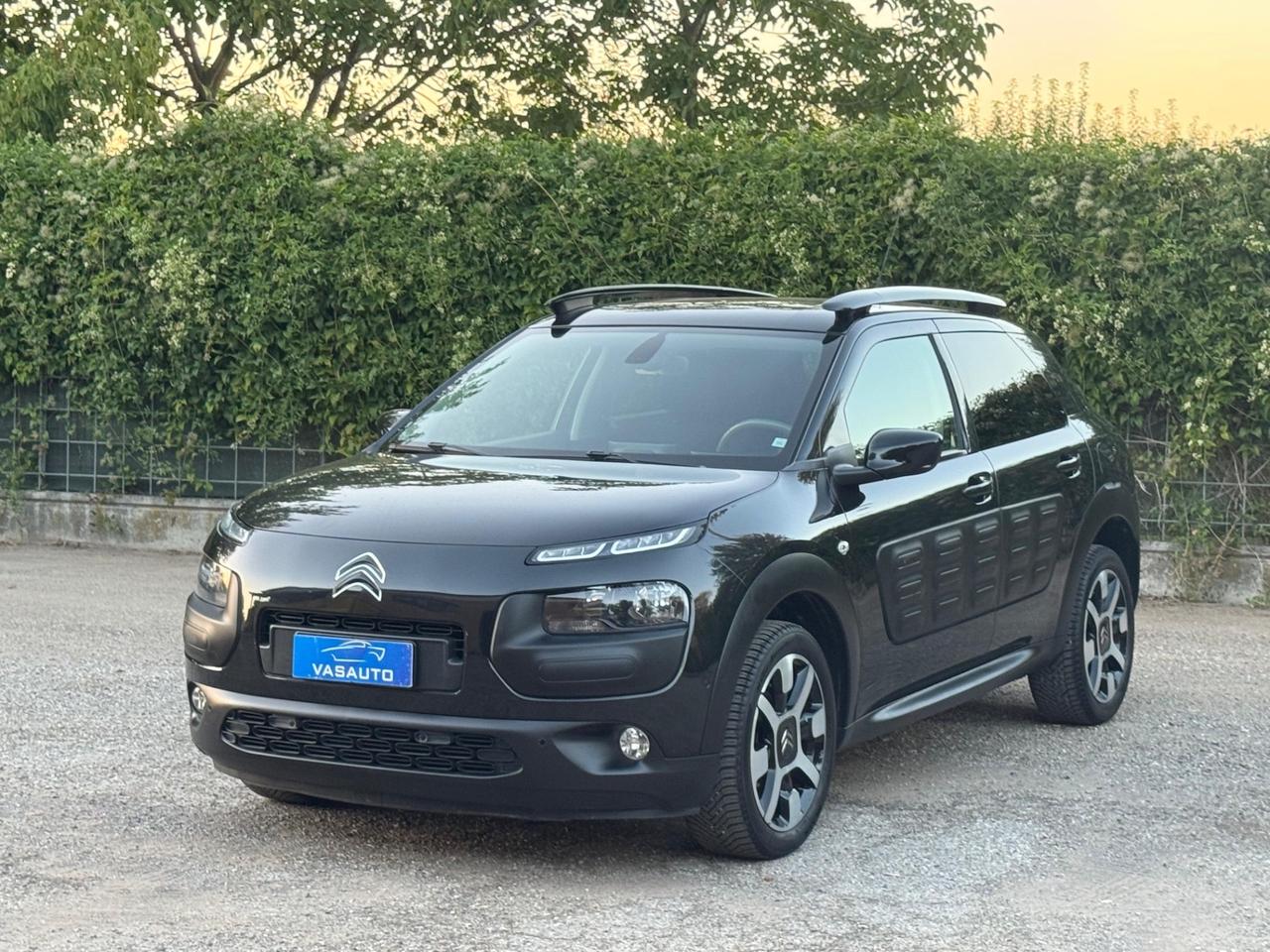 Citroen C4 Cactus PureTech 82 Shine