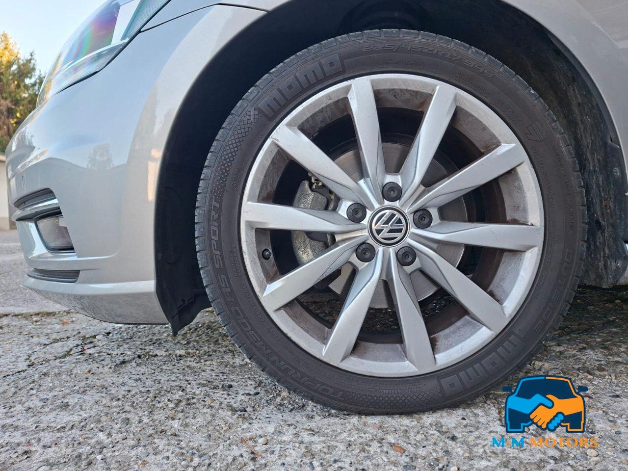 Volkswagen Golf Variant 1.6 tdi Business 115cv dsg