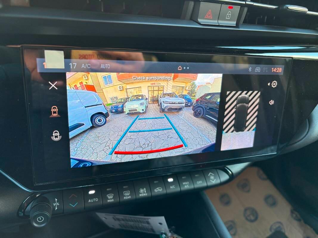 Alfa Romeo Junior 1.2 ibrida Speciale 145cv edct6