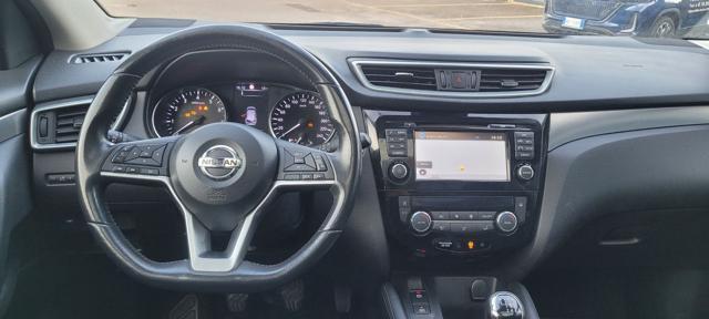 NISSAN Qashqai 1.2 DIG-T N-Connecta