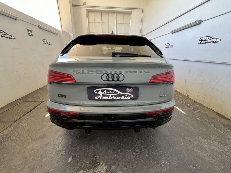 Audi Q5 Q5 40 TDI 204 CV quattro S tronic S line TUA DA 489,00 AL MESE