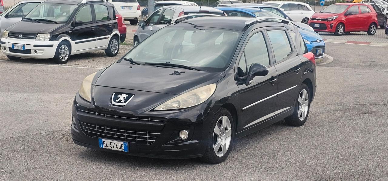 Peugeot 207 1.6 8V HDi 93CV SW Ciel Allure