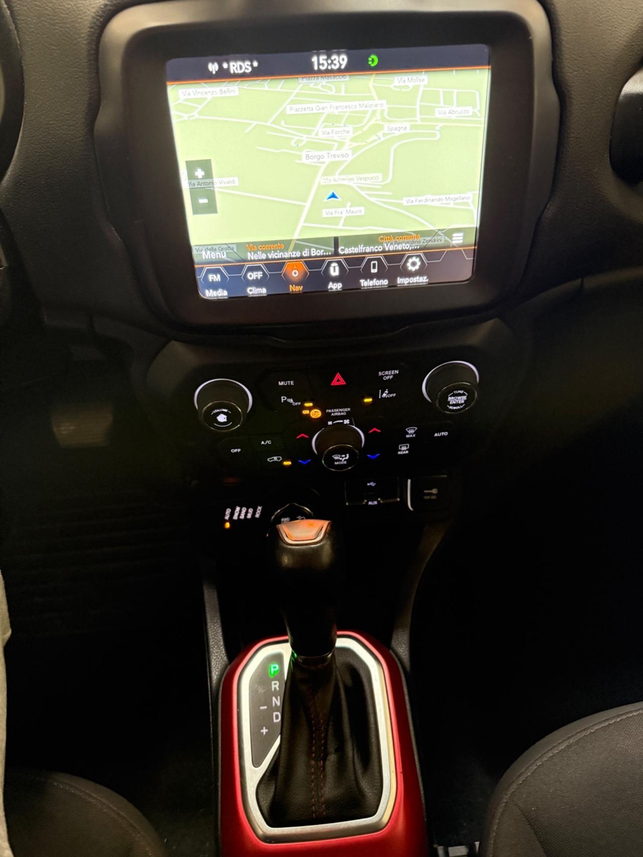 Jeep Renegade 2.0 Mjt 170CV 4WD Active Drive Low Trailhawk
