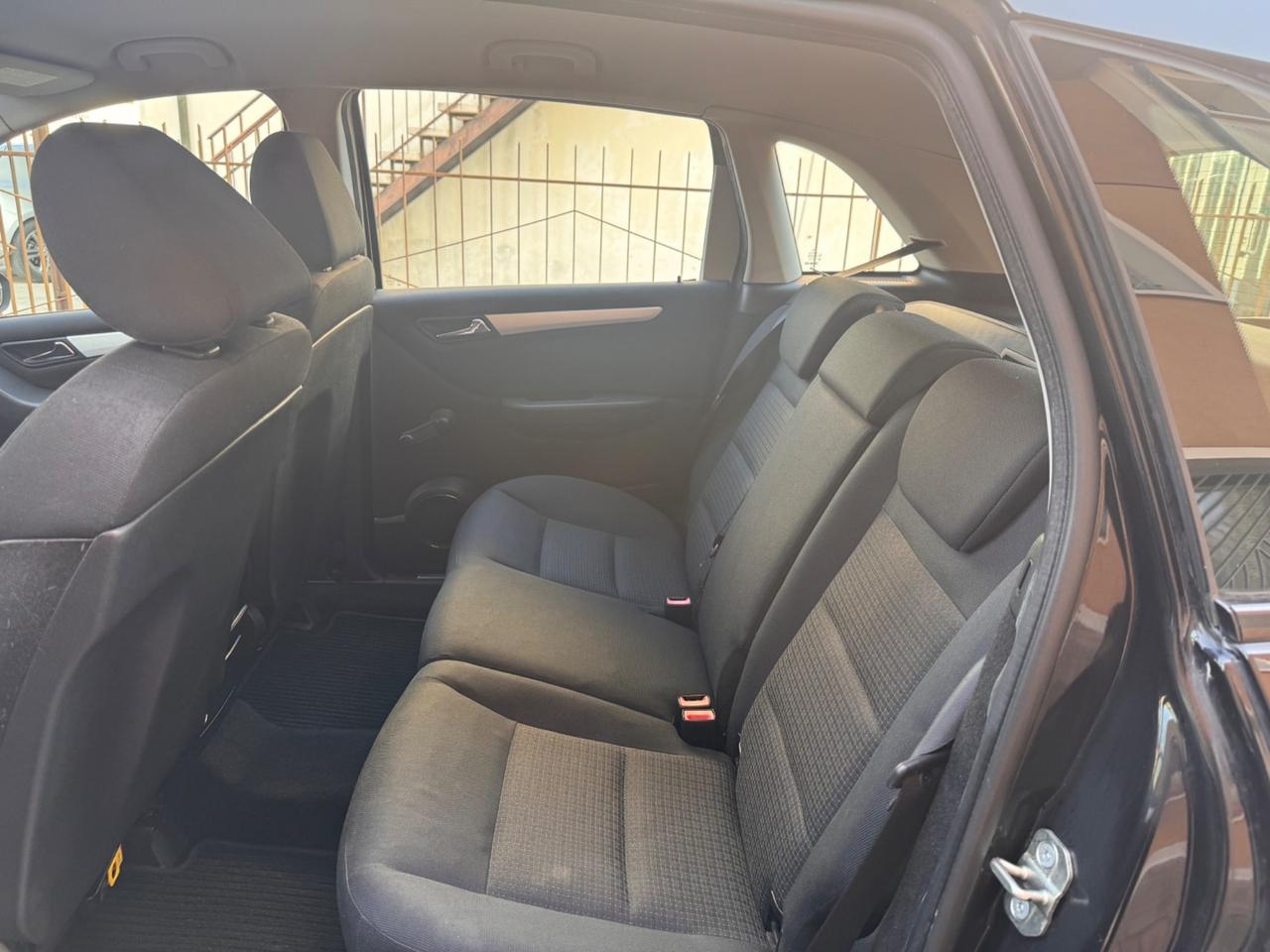 Mercedes-benz B 180 CDI Ok Neopatentati