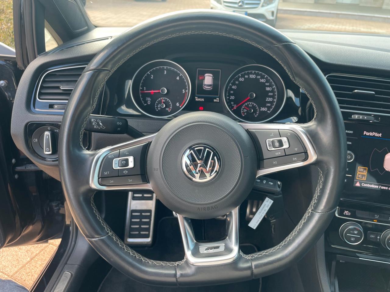 Volkswagen Golf 1.6 TDI 116 SPORT "R LINE" FINANZIABILE