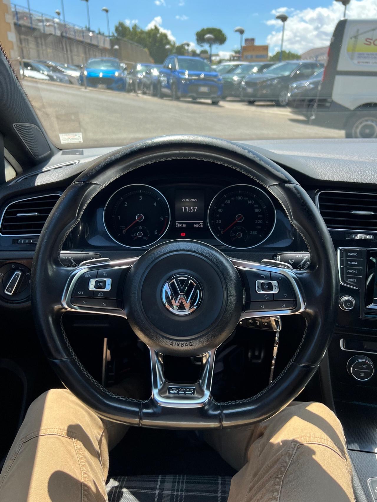 Volkswagen Golf 7 GTD 2.0 TDI 184cv DSG 2014