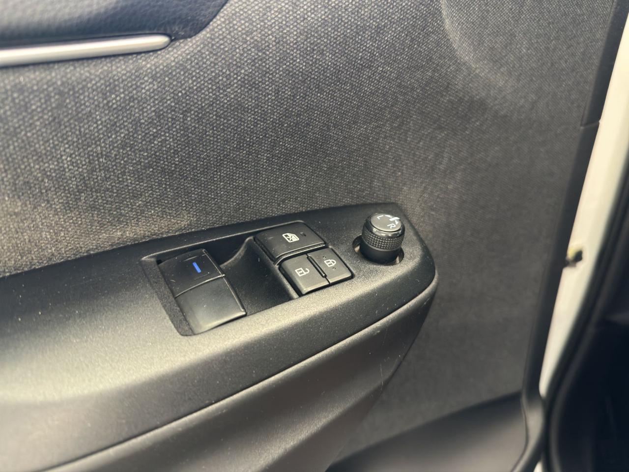 Toyota Yaris 1.5h Active VVT-i