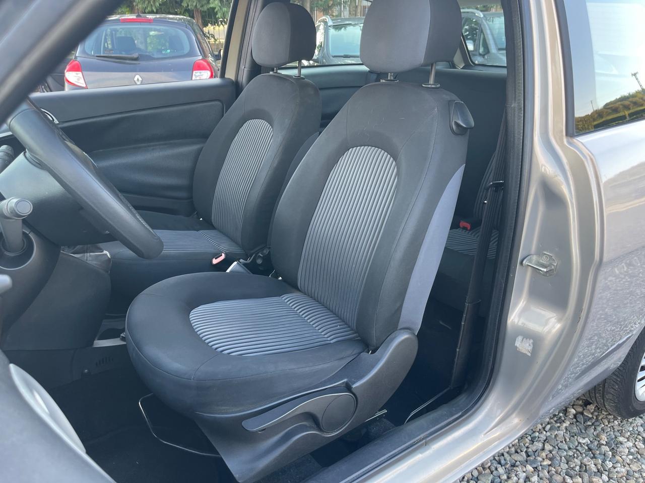 Lancia Ypsilon 1.2 Argento
