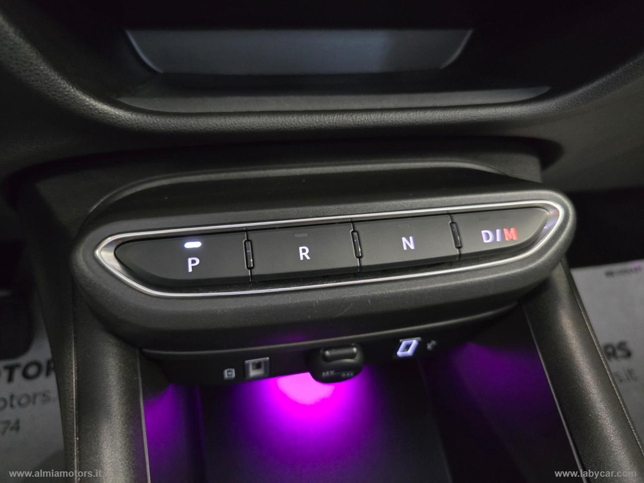 FIAT 600 Hybrid MHEV ICON