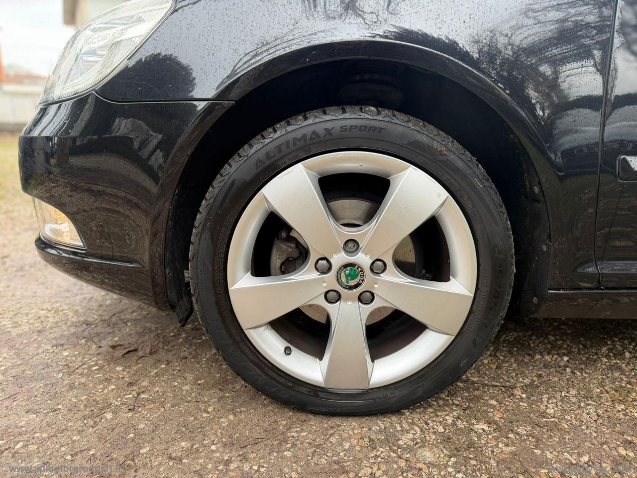 SKODA Octavia 2.0 TDI FAP Wagon Elegance