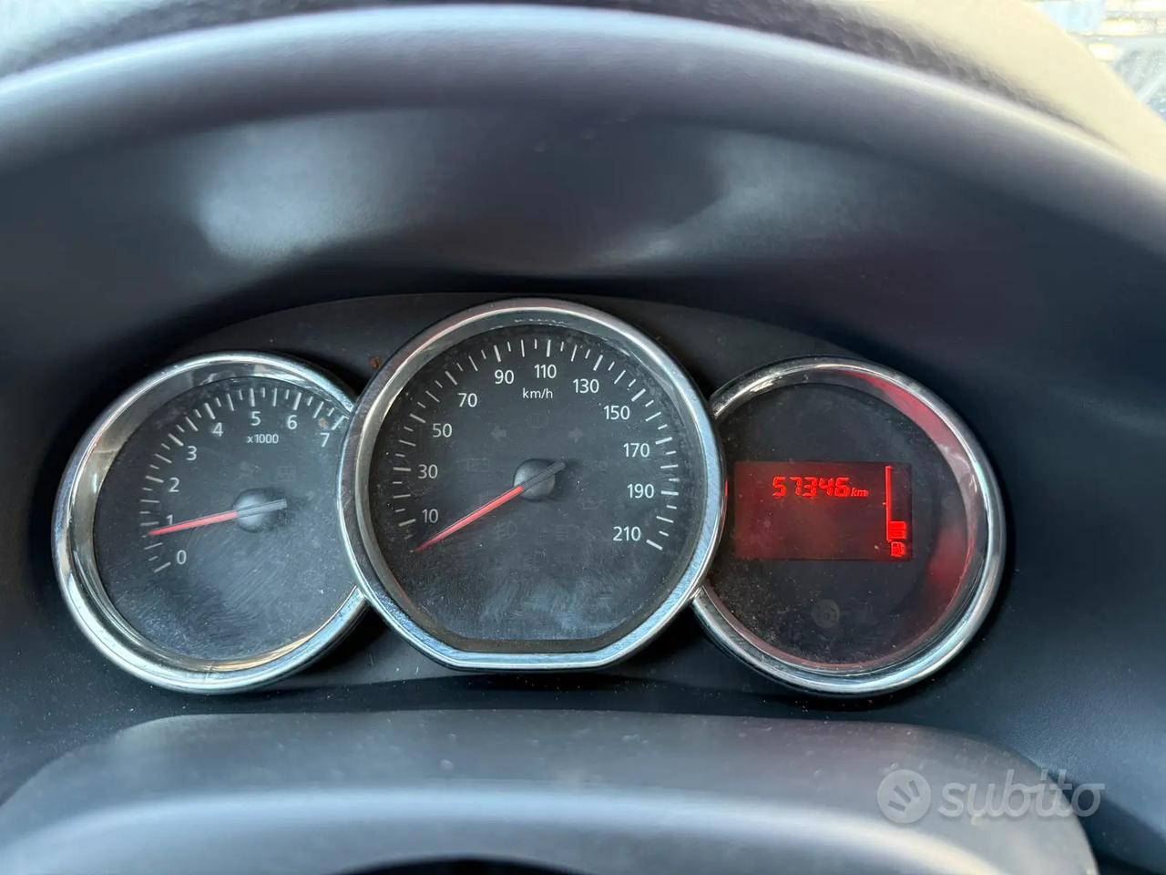 Dacia sandero del 2014, solamente 57 mila Km