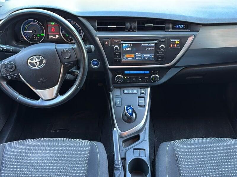 Toyota Auris Hybrid Hybrid Style