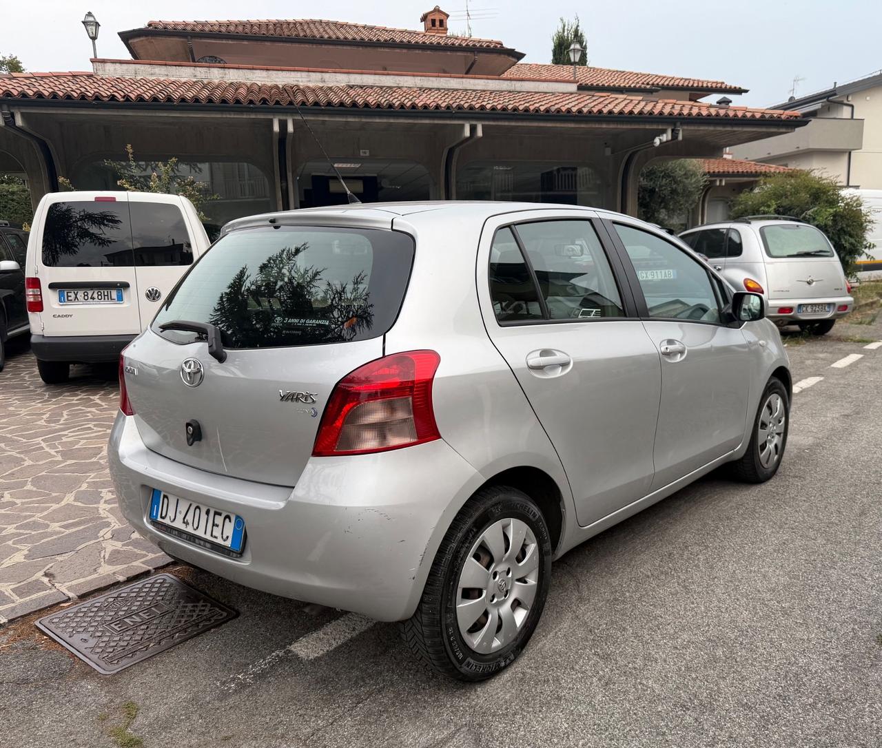 Toyota Yaris 1.3 5 porte M-MT Sol