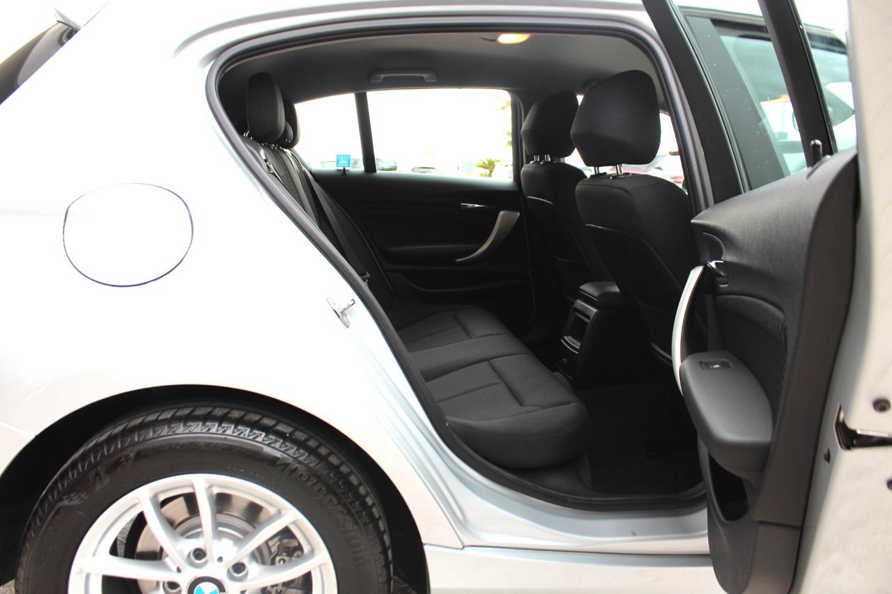 Bmw 116 116d 5p. Advantage