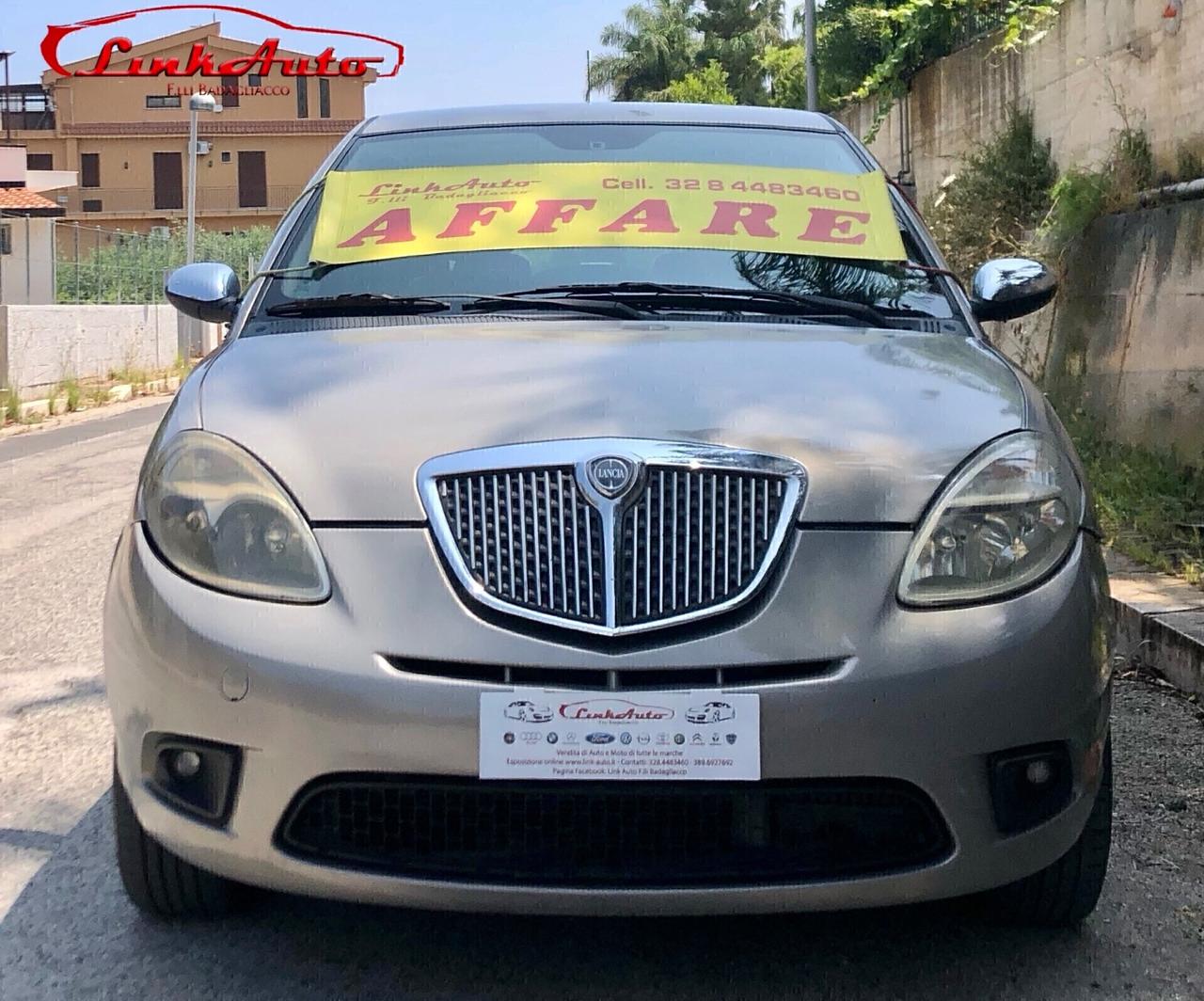 Lancia Ypsilon 1.3 MULTIJET 90 CV Sport MomoDesign