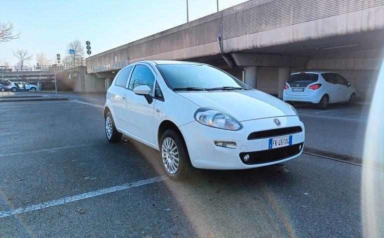 fiat punto 1.4 metano del 2017 van 2 posti