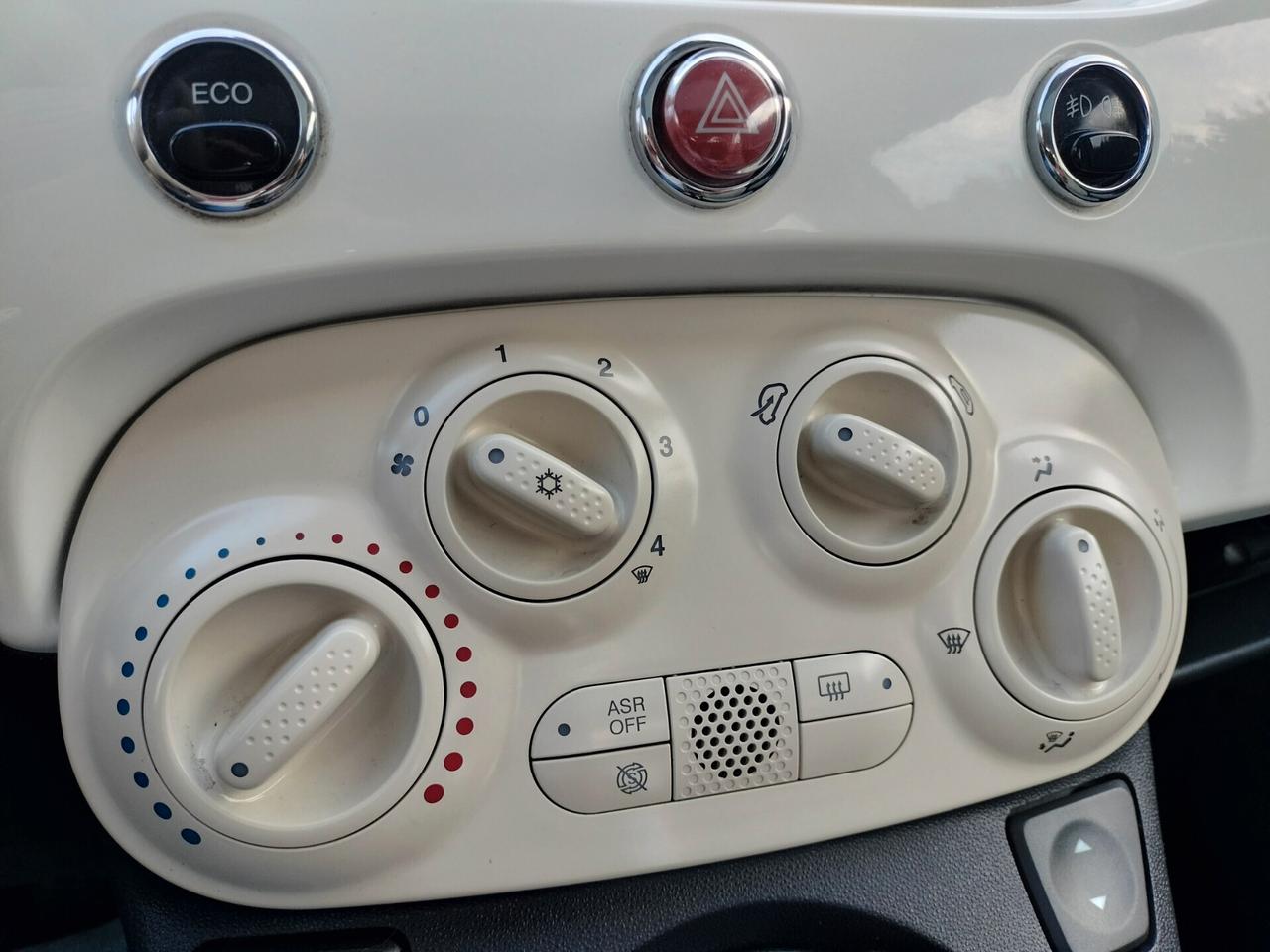 Fiat 500 0.9 TwinAir Turbo Lounge 77.000km